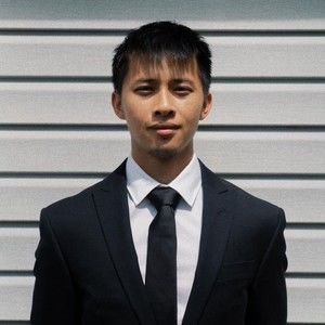 Meet your Posher, Smith